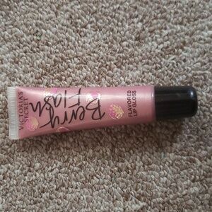 A pink Berry flash flavored lip gloss from Victoria's Secret